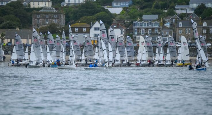 Ollie & Esther on Form at The RS400 Nationals